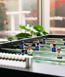 Kickerkasten im Büro